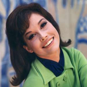 Mary Tyler Moore